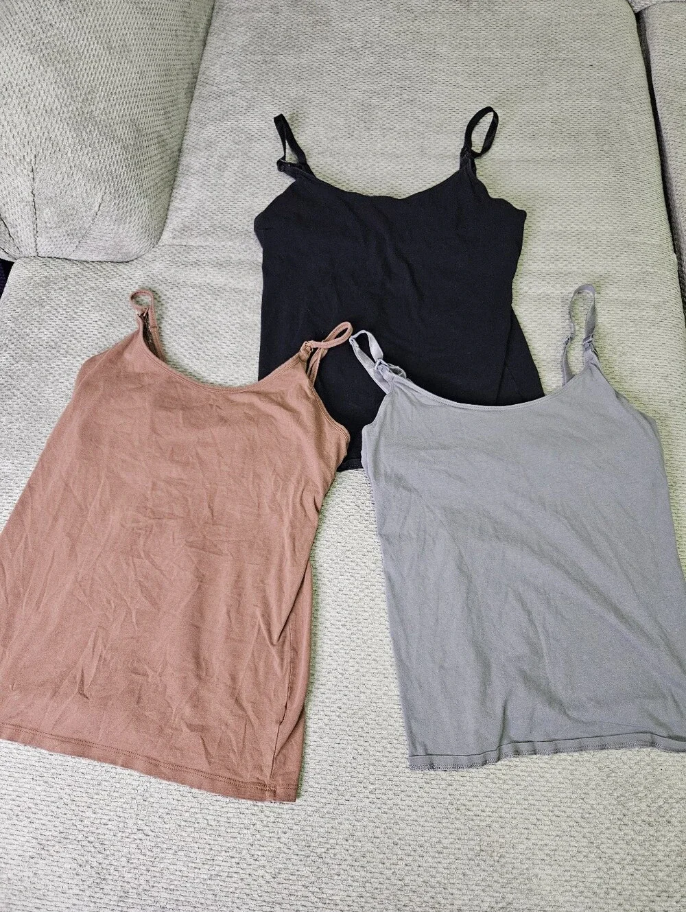 3 Pack! Maternity Nursing Tank Tops, Medium - Picture 2 of 12